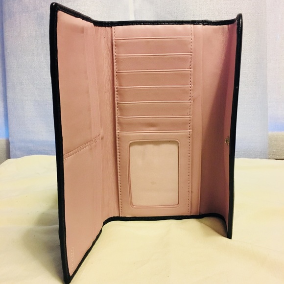 Authentic Coach Wallet - Picture 4 of 4